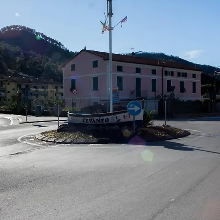 Cielo&terra2 Apartamento Levanto